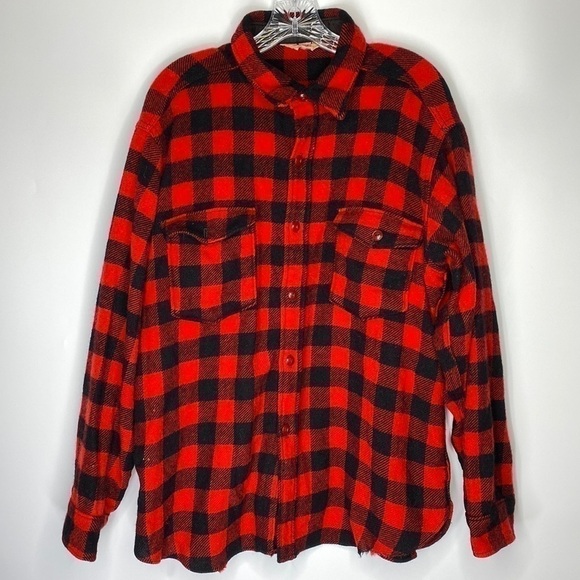 Vintage Woolrich Red Buffalo Plaid Wool Checkered Button Up Shirt Size 17 Large - Picture 1 of 8